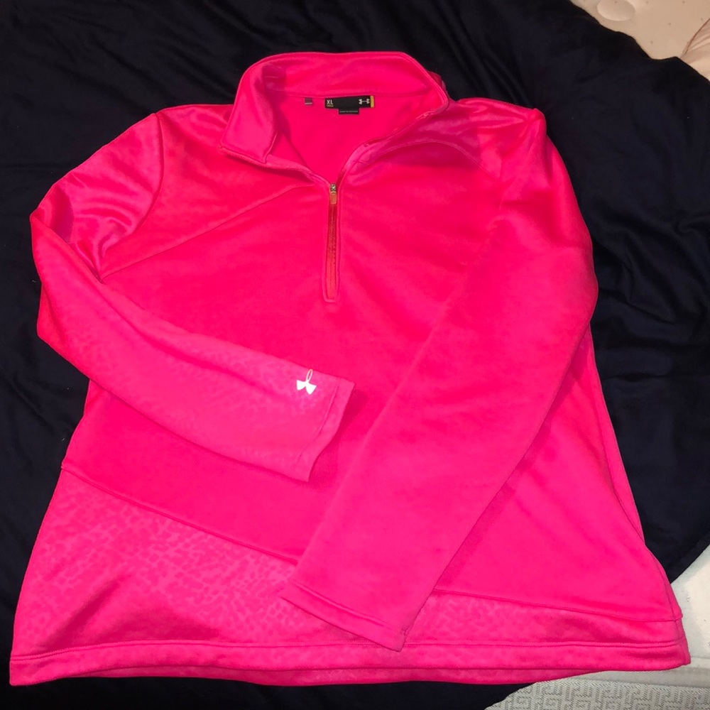 Women’s Under Armour Pullover